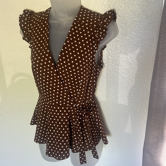 Monteau Blouse - Picture 6 of 8